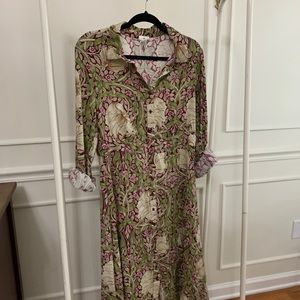 Vintage Floral Midi Shirt Dress